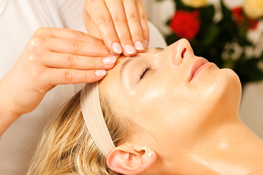 holistic Massage In Peterborough At Melanie Richard's Hair & Beauty Salon